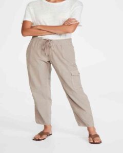 Women’s Classic Plaid Trousers.0